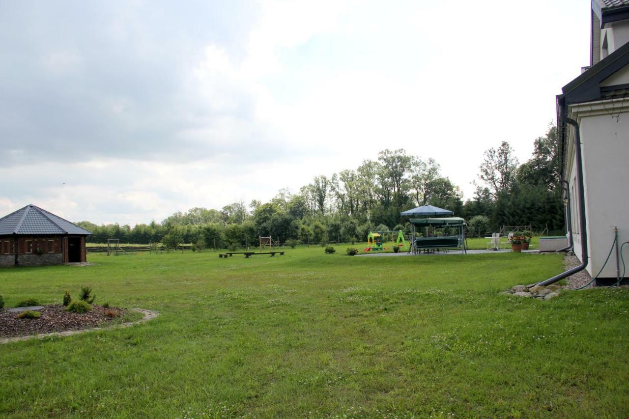 Kantonia Bobolice  Exteriör bild